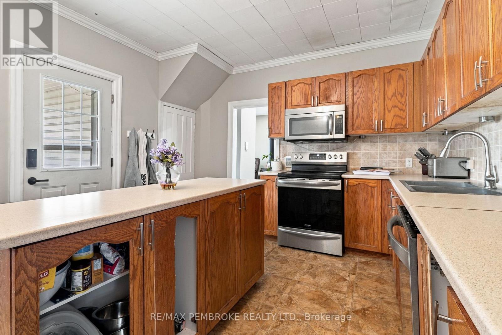 2001 FORESTERS FALLS ROAD - Image 15
