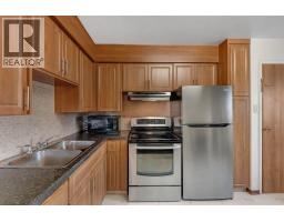 9524 3 Street SE - photo 13