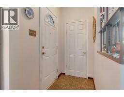 9524 3 Street SE - photo 5