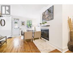 Bedroom 2 - 239 Wilbrod Street, Ottawa, ON K1N6L8 Photo 7