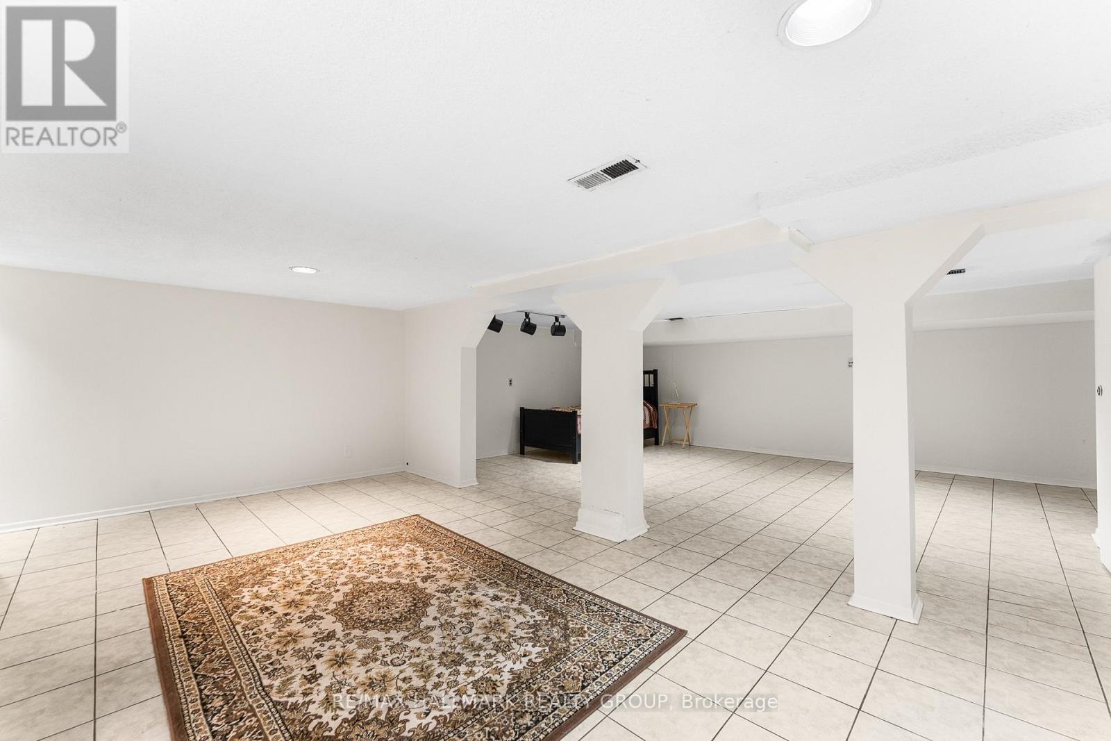 876 PINECREST ROAD - Image 13