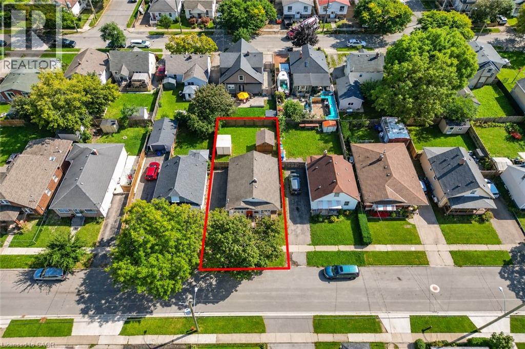 62 COSBY Avenue - 2