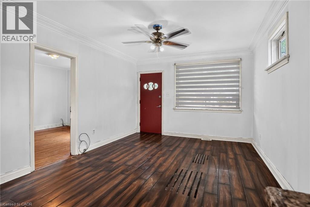 62 COSBY Avenue - 7