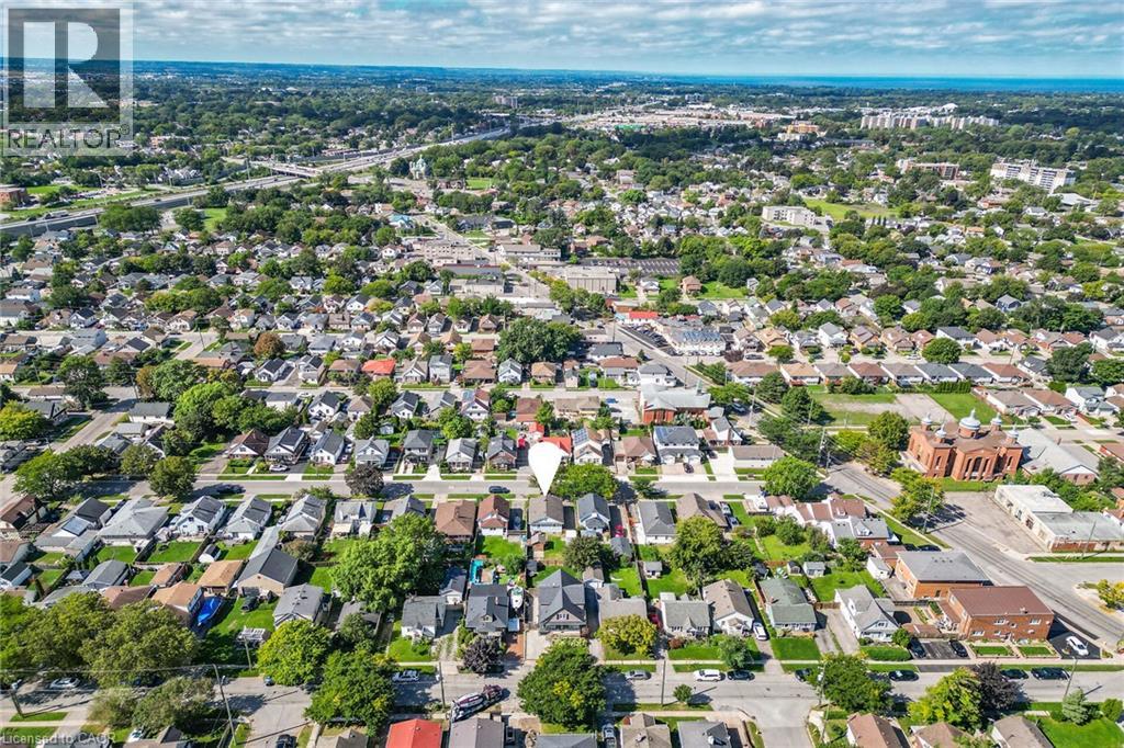 62 COSBY Avenue - 16