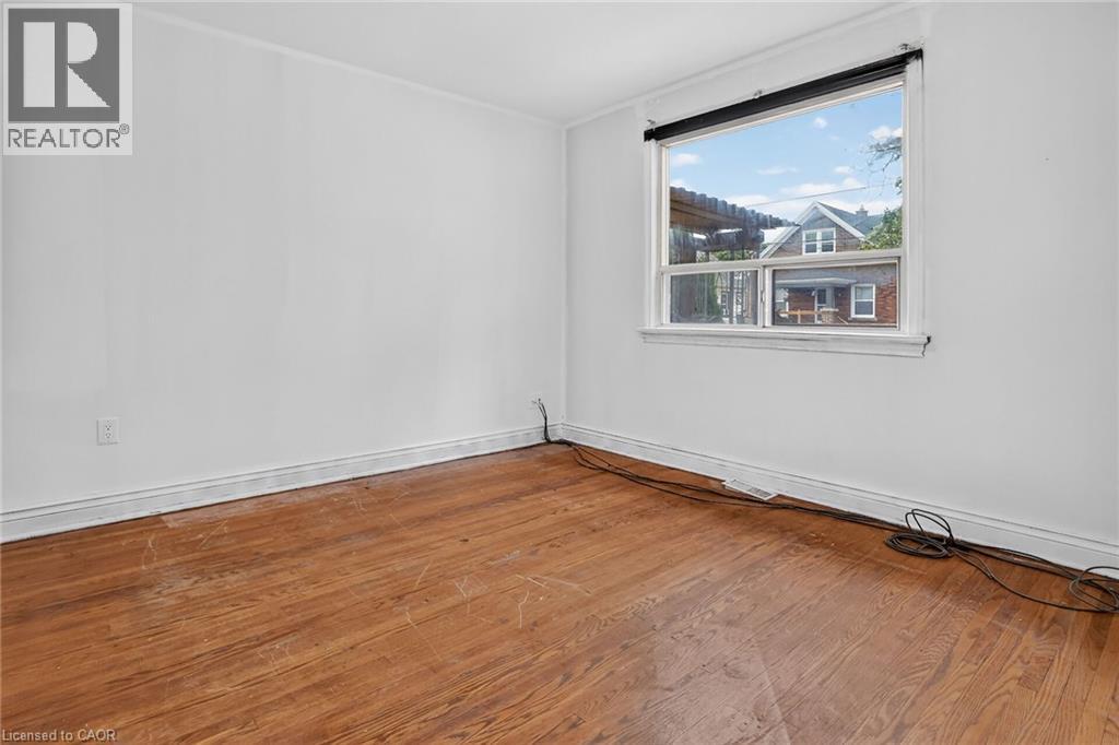 62 COSBY Avenue - Image 8