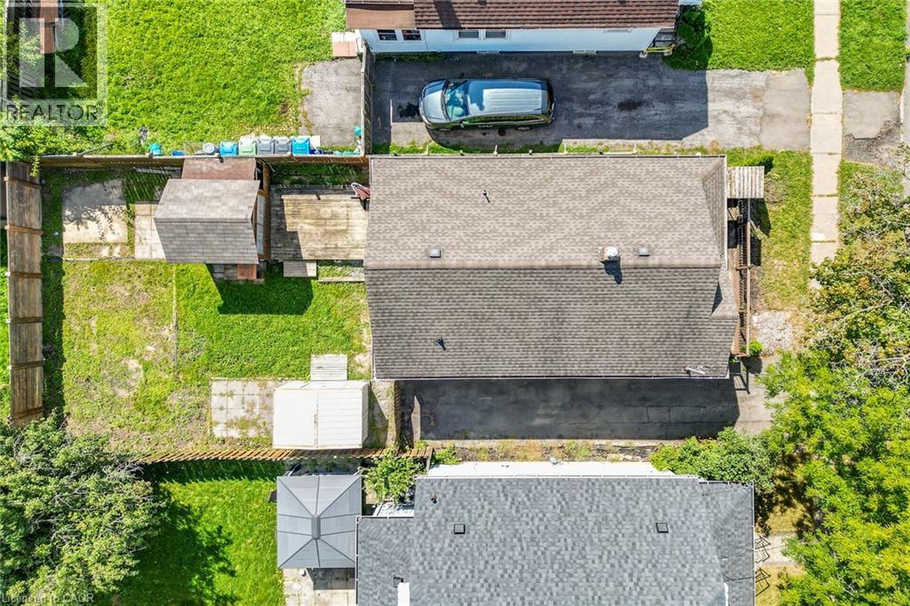 62 COSBY Avenue - 15