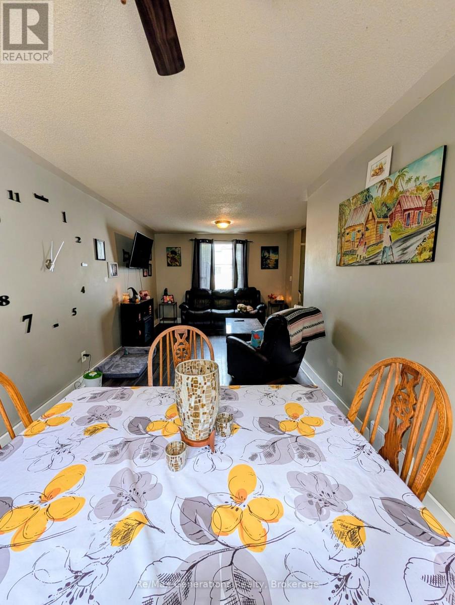 226 HAROLD STREET N - 8