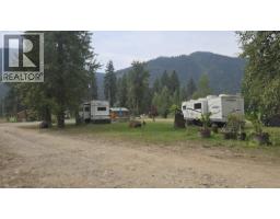 1285 Manly Meadows Road, Grand Forks, BC V0H1H9 Photo 6