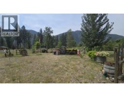 1285 Manly Meadows Road, Grand Forks, BC V0H1H9 Photo 10