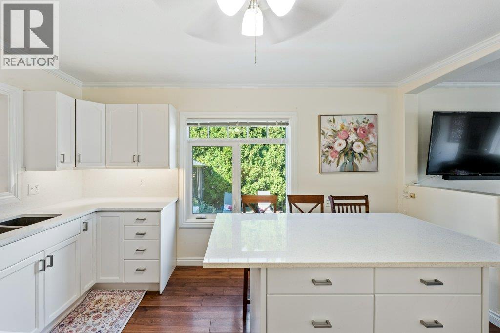 584 Edna Avenue, Penticton