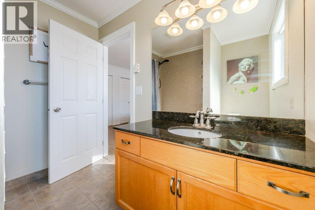 584 Edna Avenue, Penticton