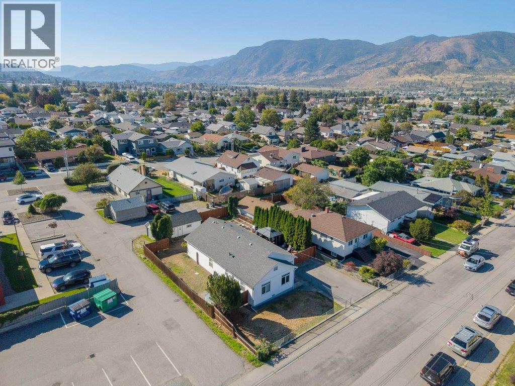 584 Edna Avenue, Penticton