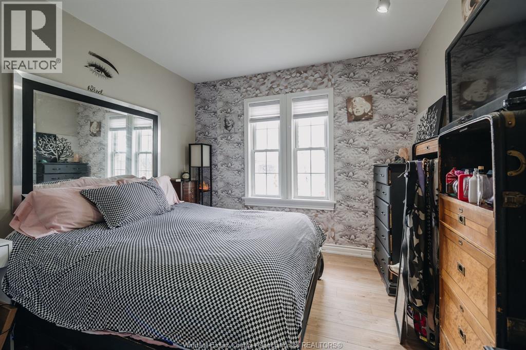 753 Walker ROAD - 13