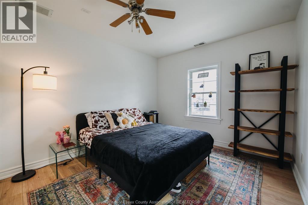 753 Walker ROAD - 19