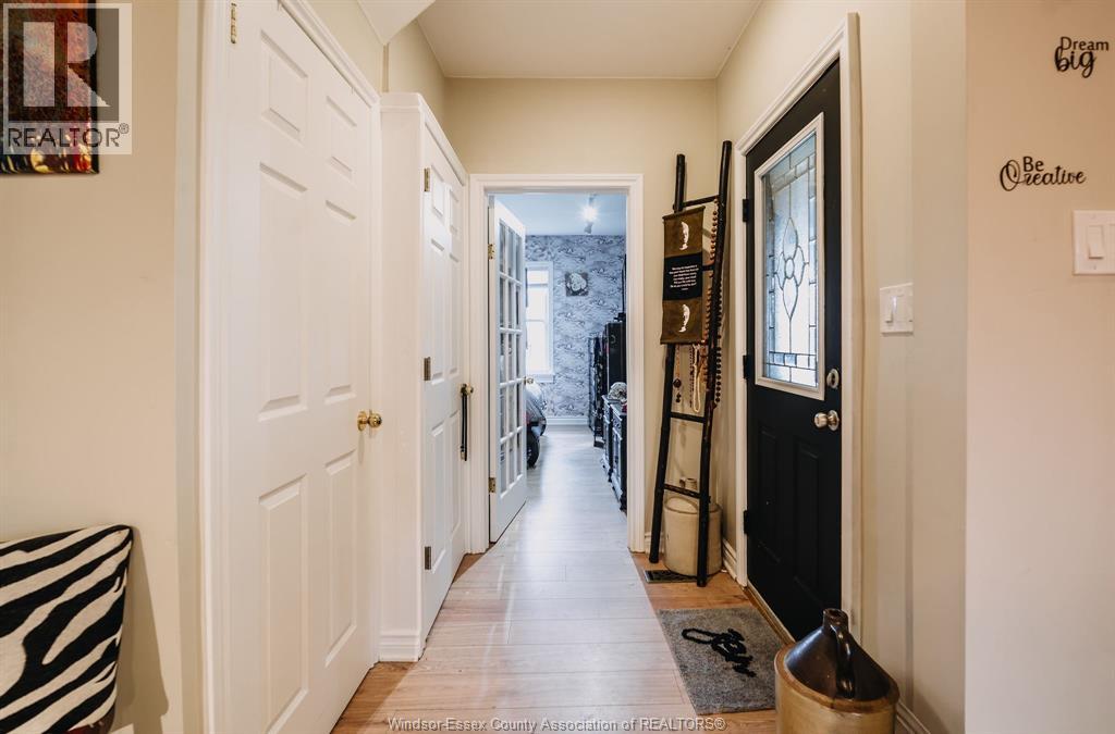 753 Walker ROAD - 4
