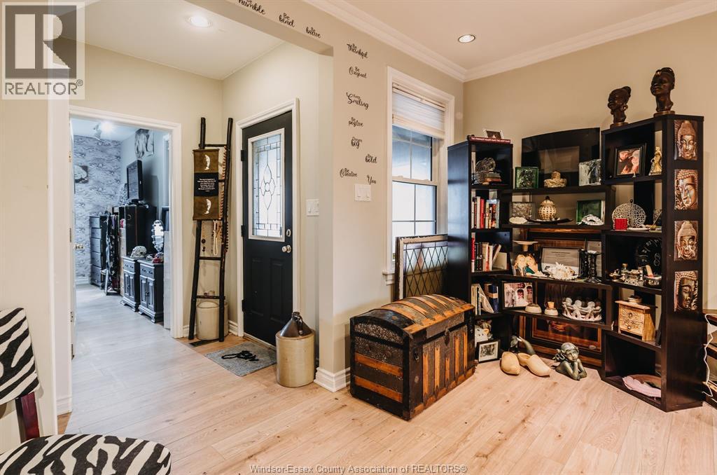 753 Walker ROAD - 5