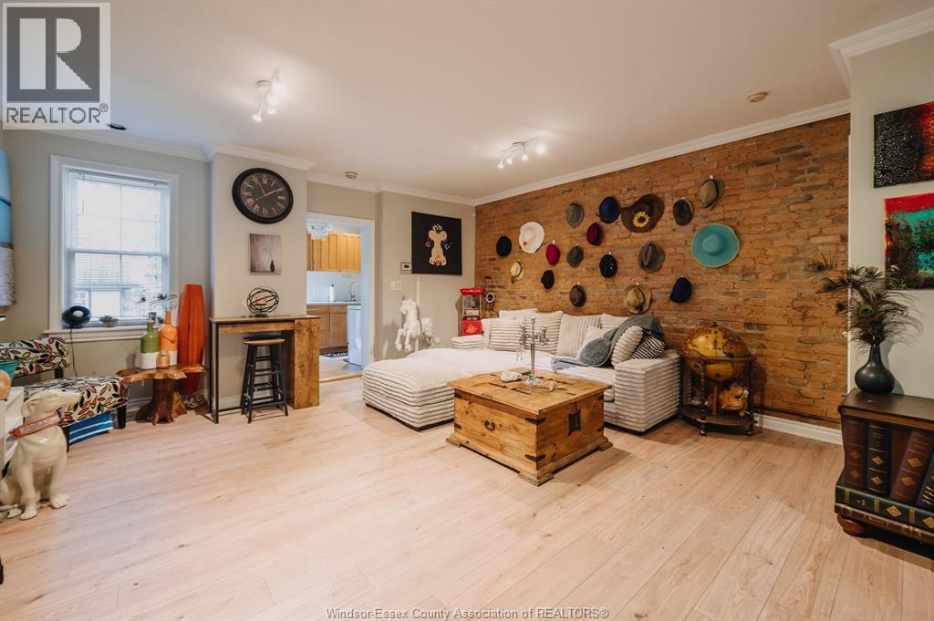 753 Walker ROAD - 7