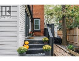 753 Walker Road, Windsor, ON N8Y2N2 Photo 32