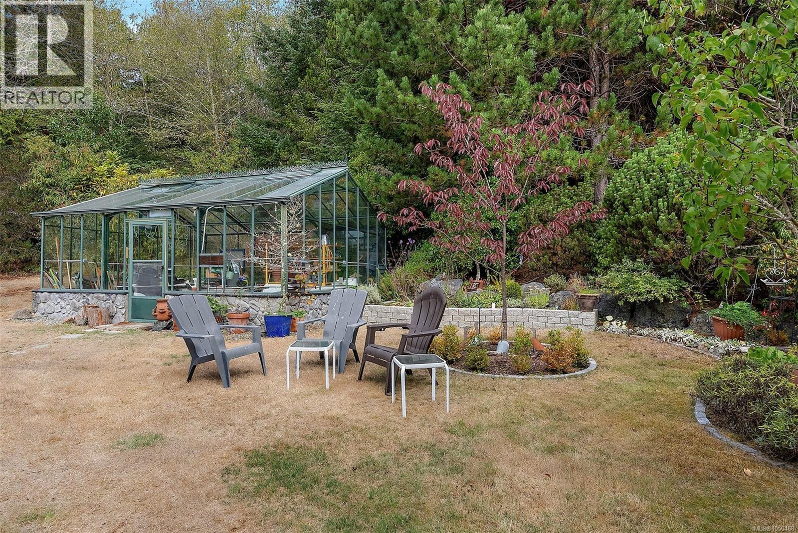 6791 East Sooke Rd - Image 35