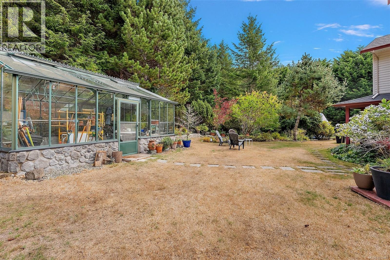 6791 East Sooke Rd - Image 37