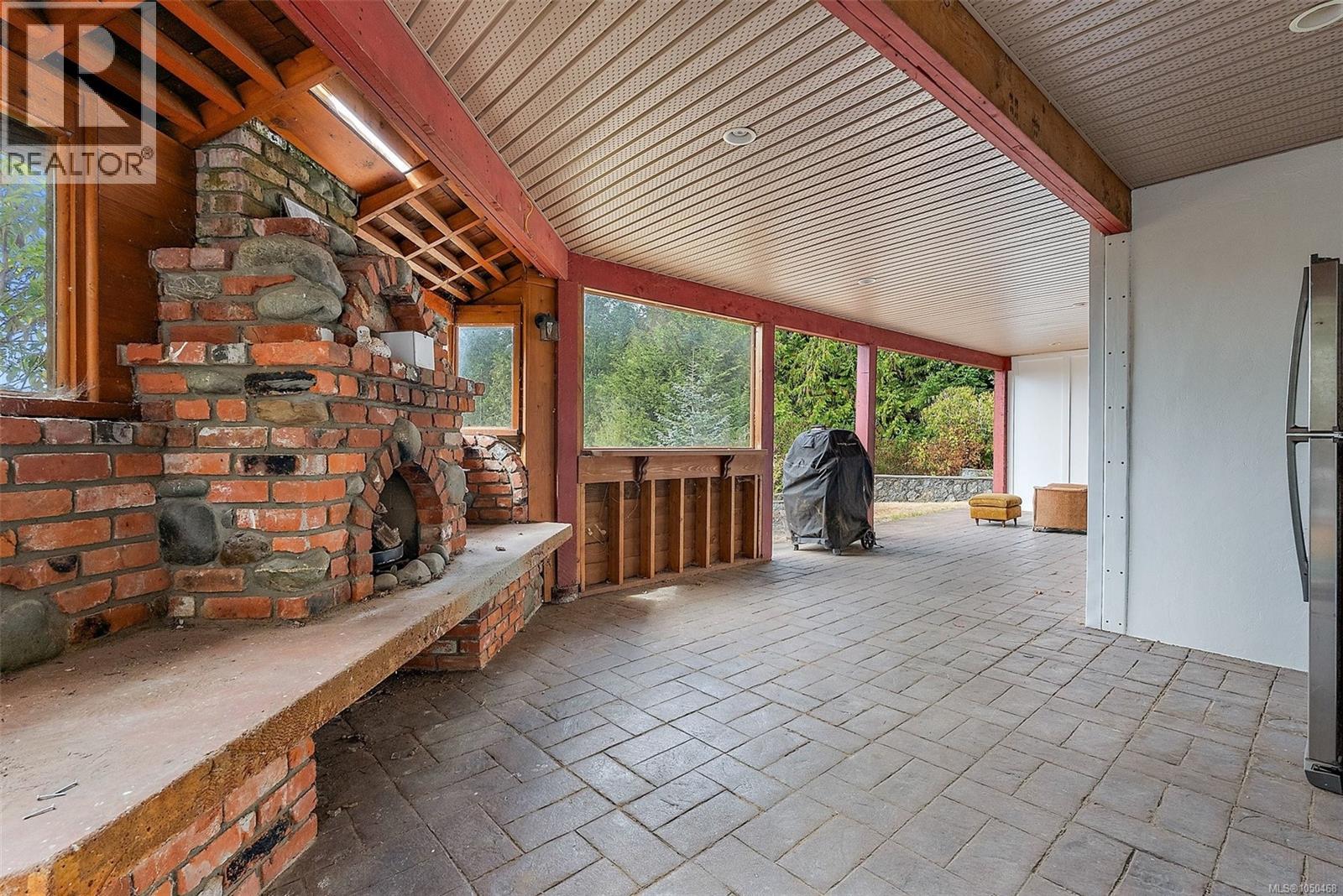 6791 East Sooke Rd - Image 41