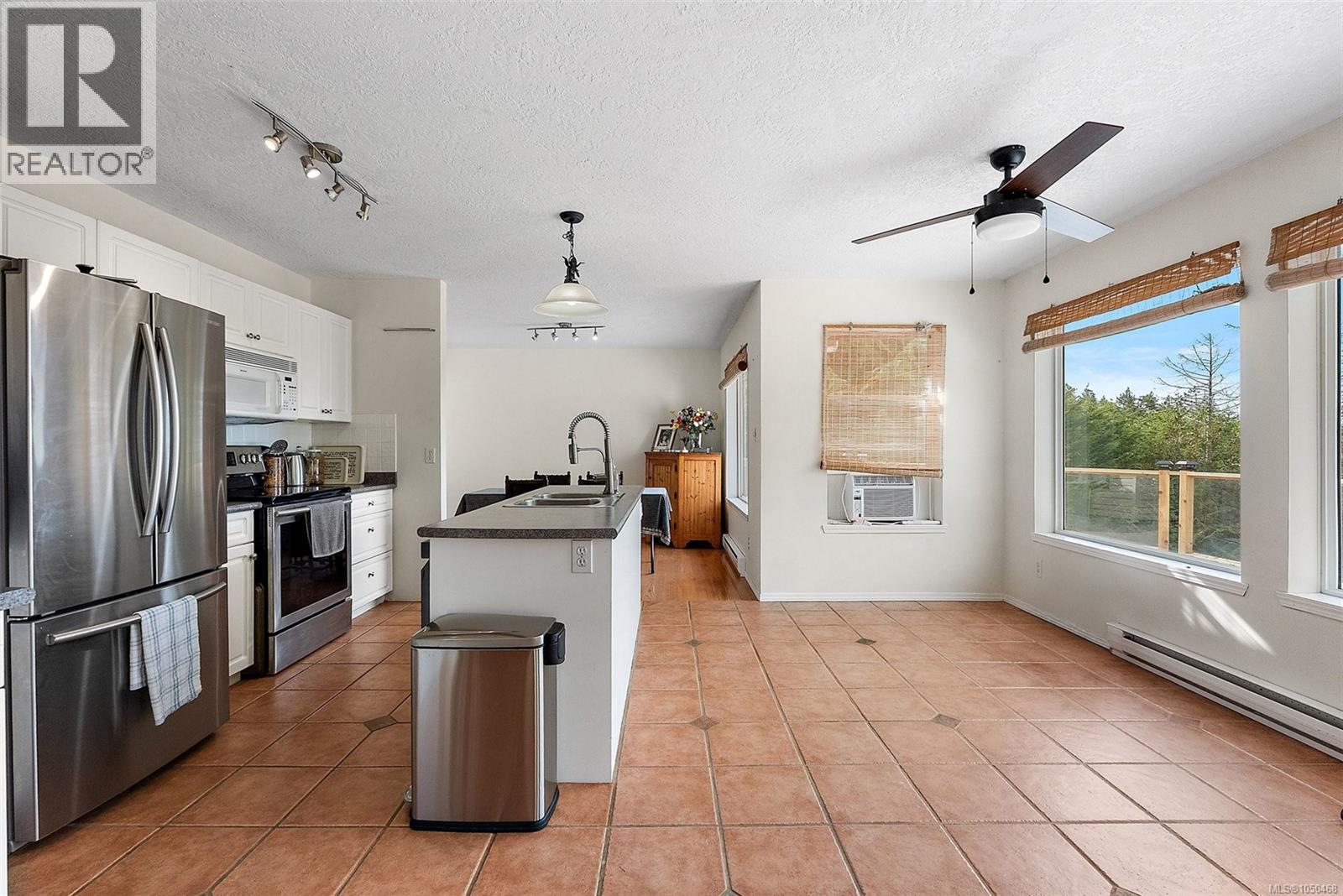 6791 East Sooke Rd - 7