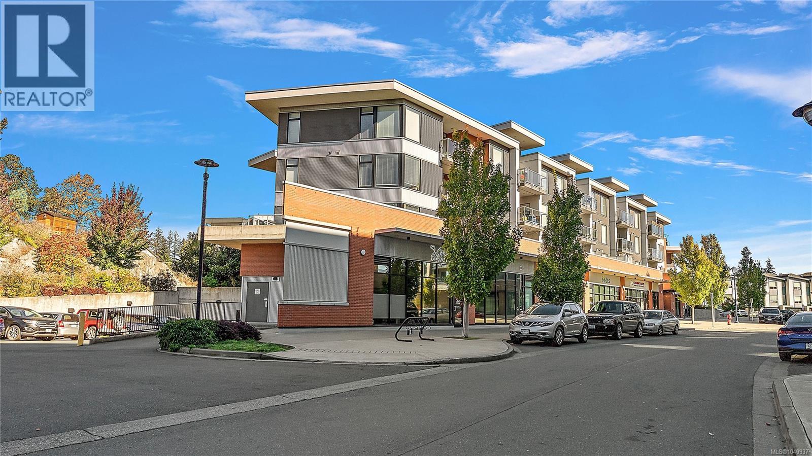 #408 950 Whirlaway Cres - 30