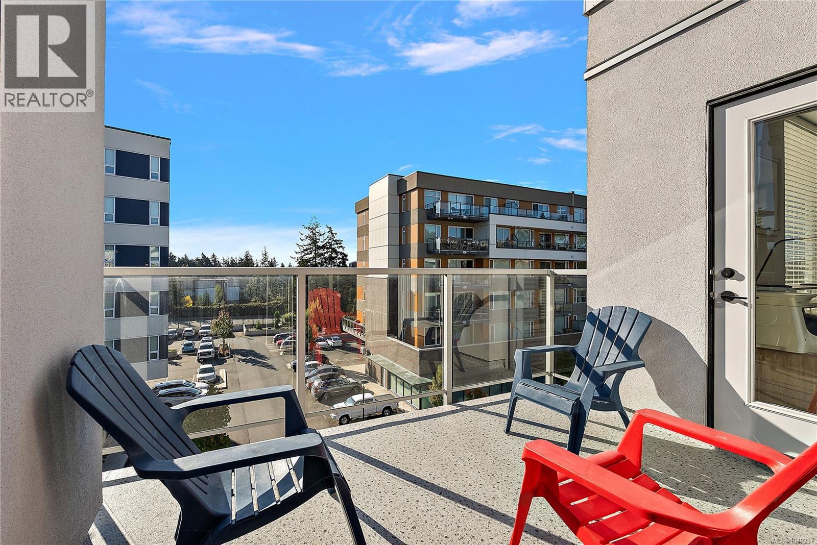 #408 950 Whirlaway Cres - 7