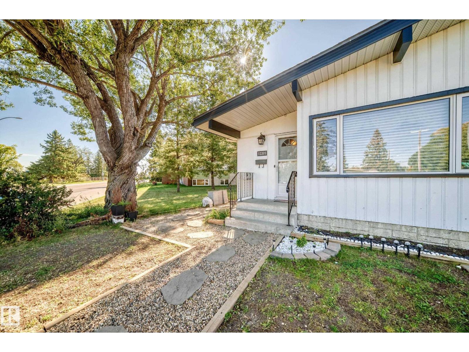 12209 134B AV NW - 56