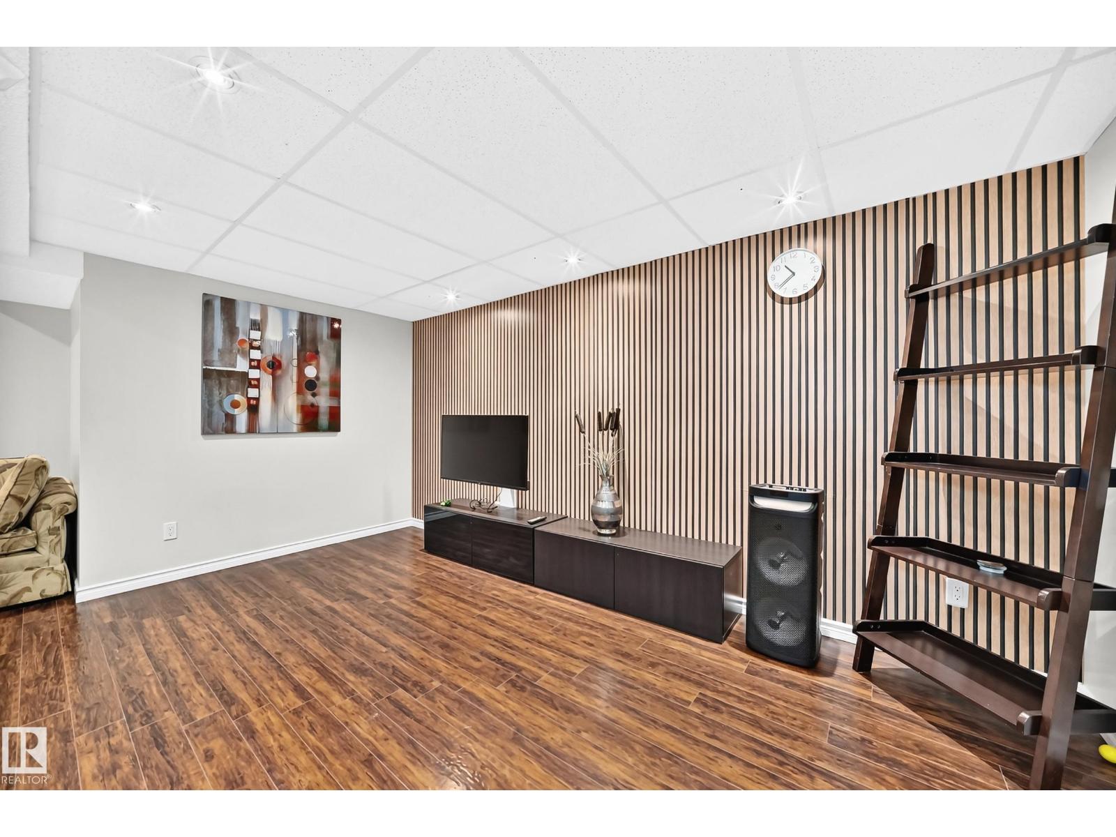 12209 134B AV NW - 41