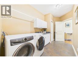 1950 Capistrano Drive Unit# 108, Kelowna, BC V1V2N7 Photo 33