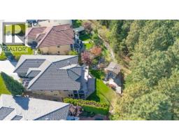 1950 Capistrano Drive Unit# 108, Kelowna, BC V1V2N7 Photo 65