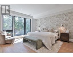 215 Ava Road, Toronto, ON M6C1W9 Photo 25