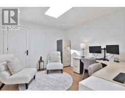 215 Ava Road, Toronto, ON M6C1W9 Photo 35