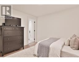 215 Ava Road, Toronto, ON M6C1W9 Photo 43