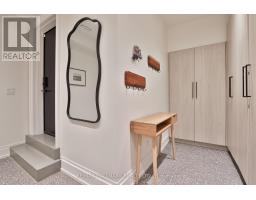 215 Ava Road, Toronto, ON M6C1W9 Photo 46
