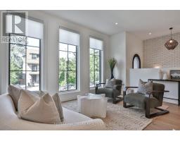 Games room - 215 Ava Road, Toronto, ON M6C1W9 Photo 7