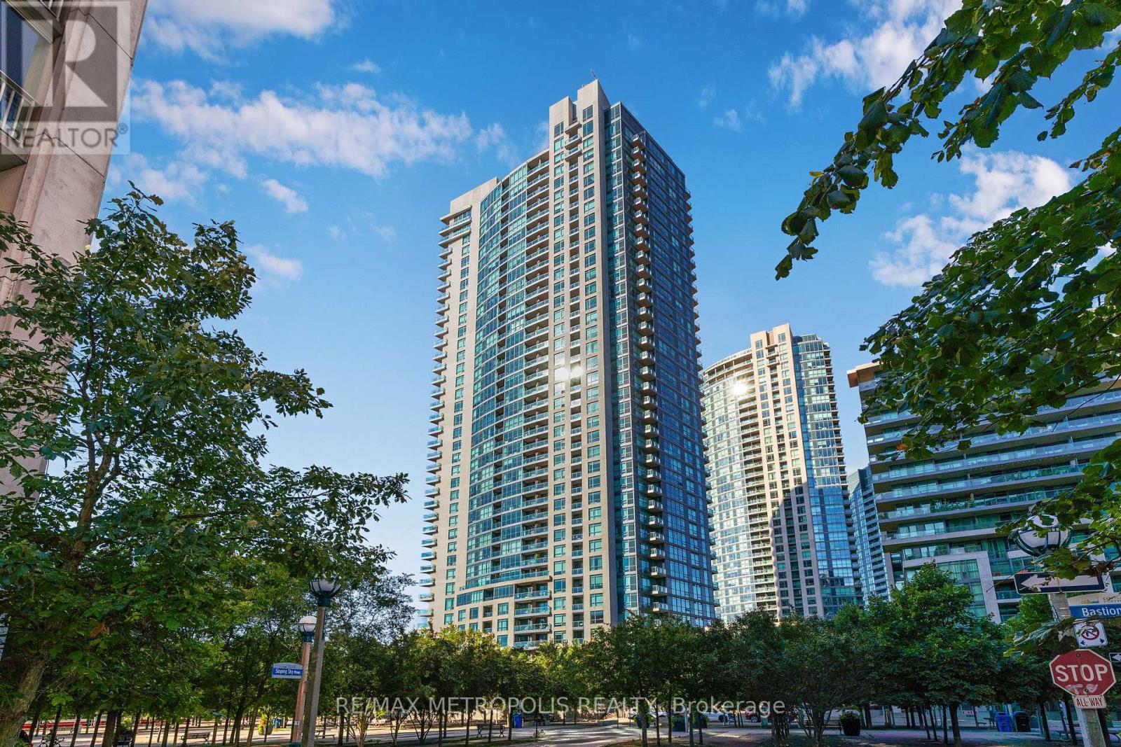 Photo of 215 Fort York Boulevard