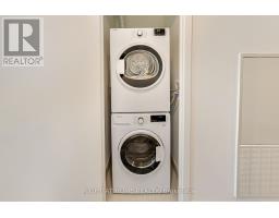 519 - 2020 Bathurst Street, Toronto, ON M5P0A6 Photo 16