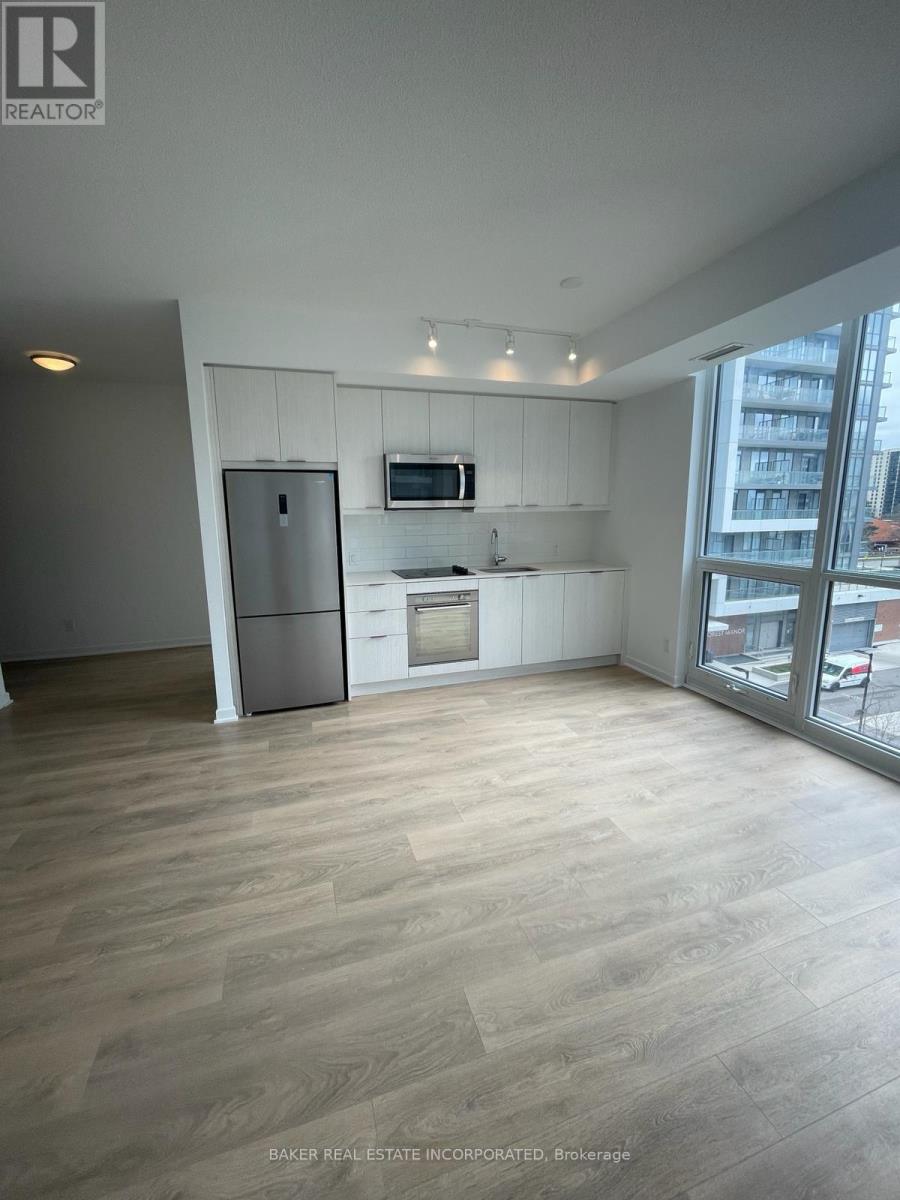 #415 38 FOREST MANOR ROAD - 4