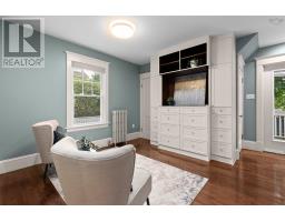 Living room - 1777 Cambridge Street, Halifax, NS B3H4A8 Photo 14