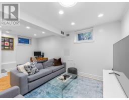 98 Gates Avenue, Toronto, ON M4C1T3 Photo 32