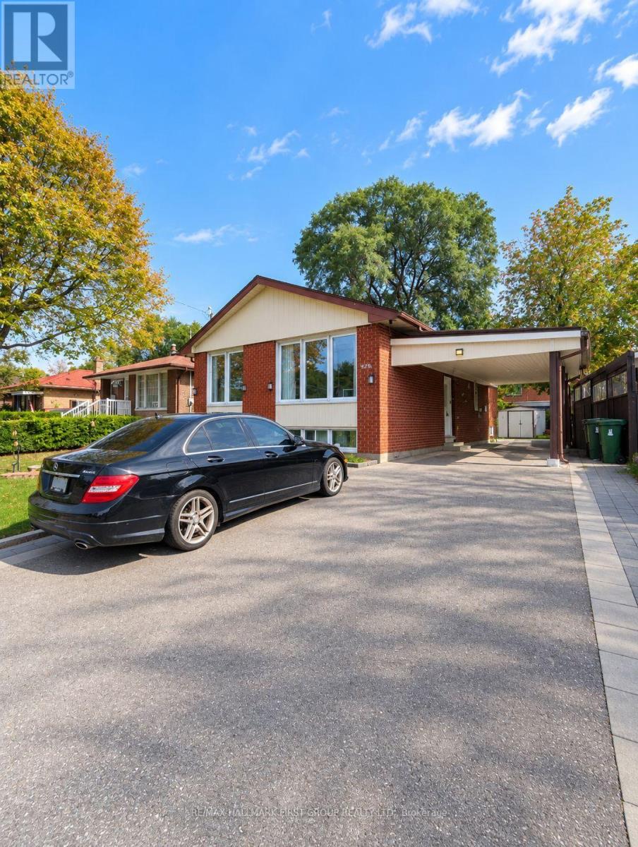 Photo of 826 Brimorton Drive