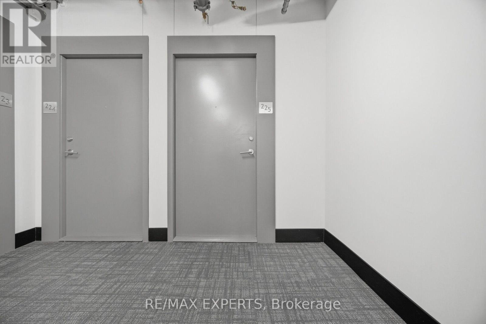 Photo of 225 - 246 LOGAN AVENUE E