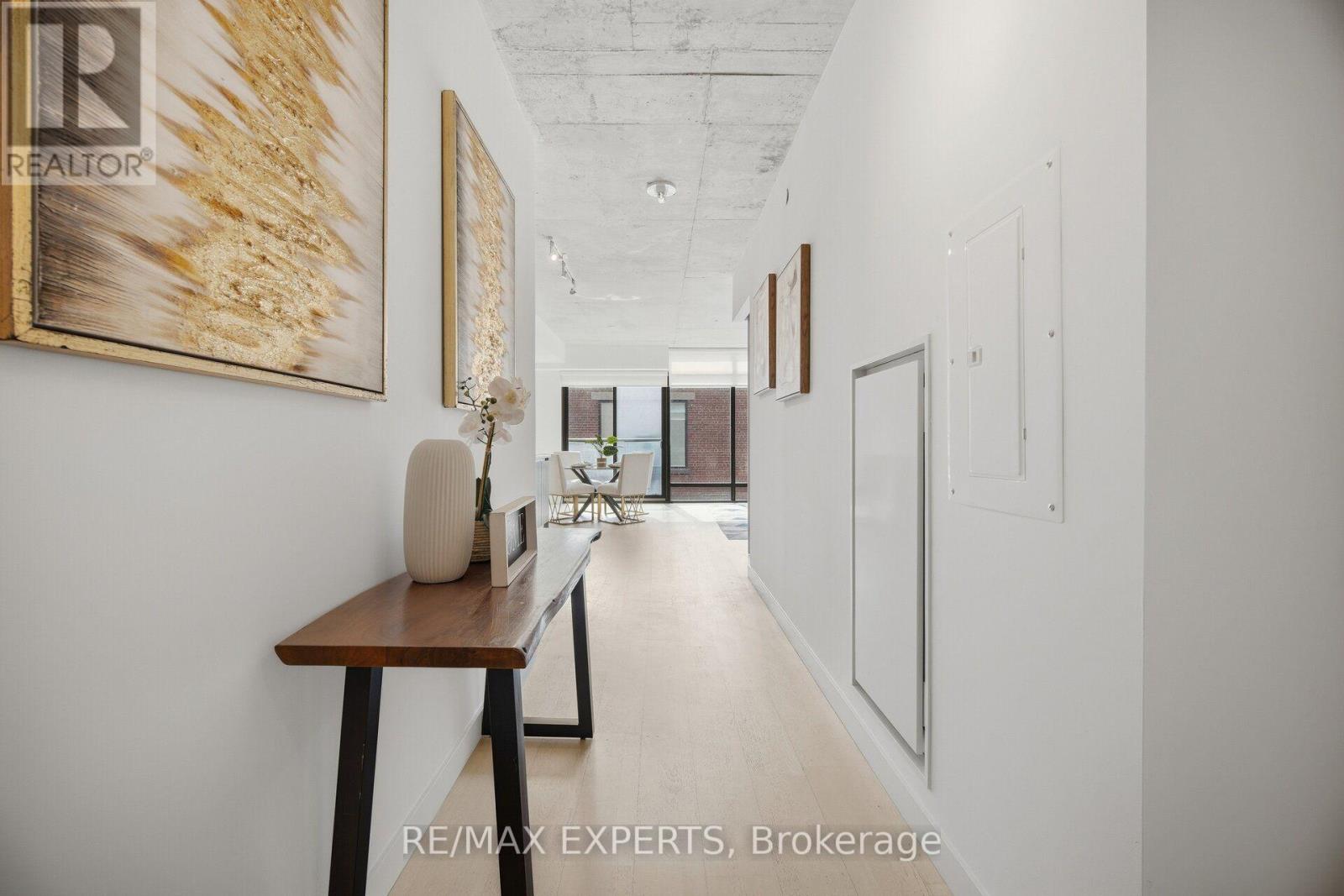 Photo of 225 - 246 LOGAN AVENUE E