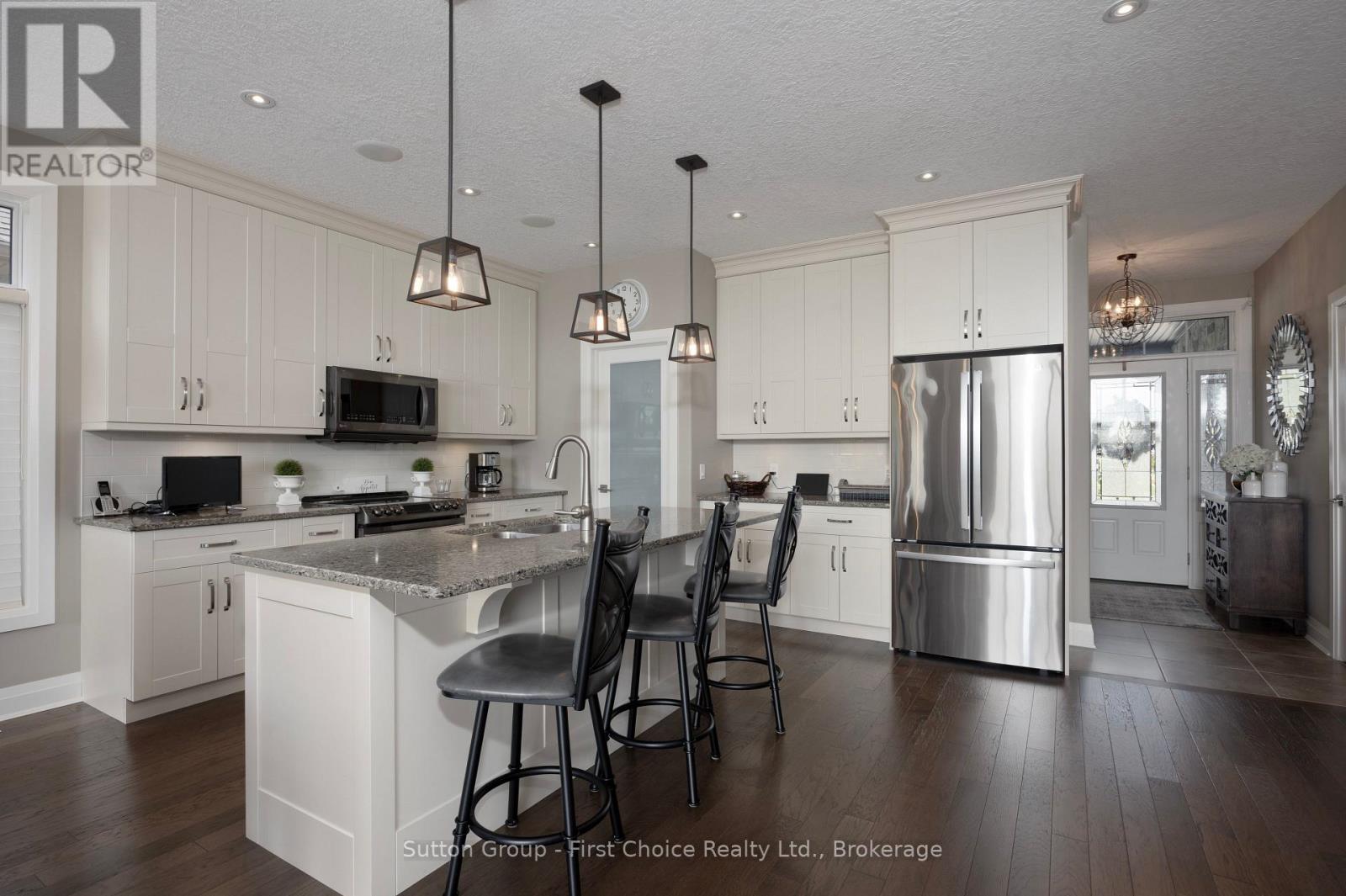 7 CULLITON STREET - 10