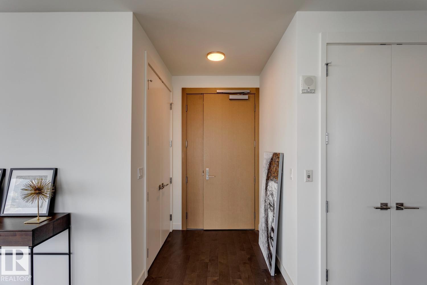 #4404 10360 102 ST NW - 38