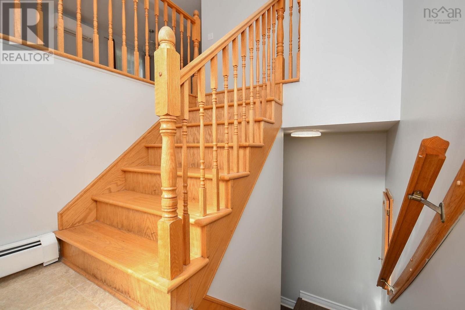 17 FURY Drive, Dartmouth, Nova Scotia, B3A4Y2, Dartmouth, Nova Scotia — photo 3 of 5