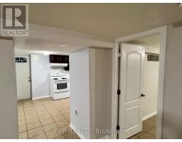 Lower - 205 Simcoe Road, Bradford West Gwillimbury, ON L3Z1Y5 Photo 10