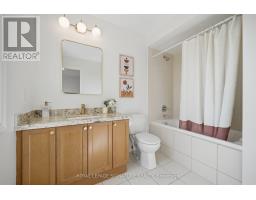 8 Farmhouse Crescent, Richmond Hill, ON L4E0K1 Photo 28